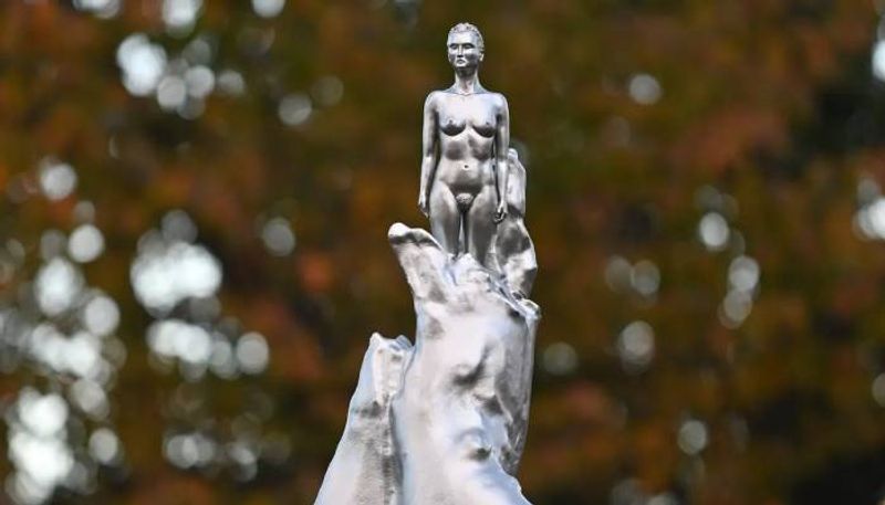 Mary Wollstonecraft nude sculpture faces criticism