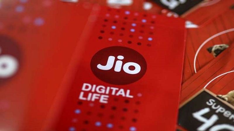 Reliance Jio slowing subscriber growth