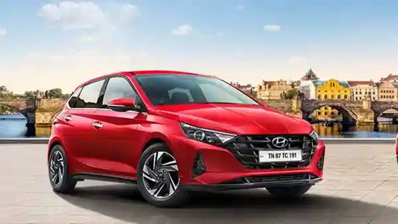 All new Hyundai i20 clocked 20000 bookings in just 20 days ckm