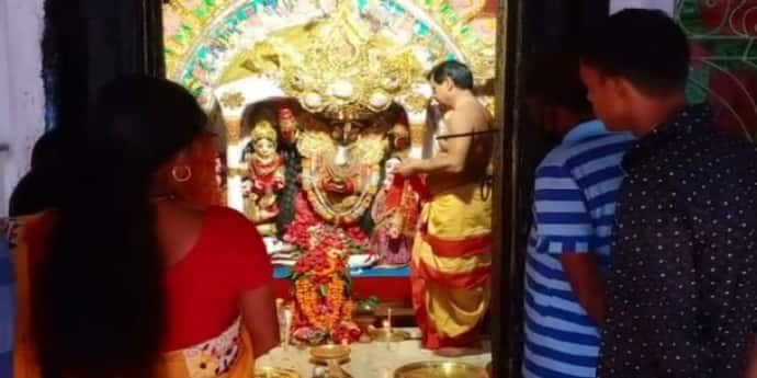 KaliPuja 2021-মুসলিম জমিদারের হাতে শুরু হয় তিন বোনের বুড়ি কালী পুজো