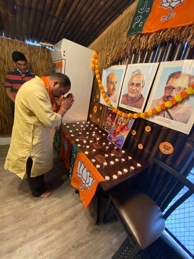 t bjp australia victory celebrations over raghunandan rao win in dubbaka by poll ksp