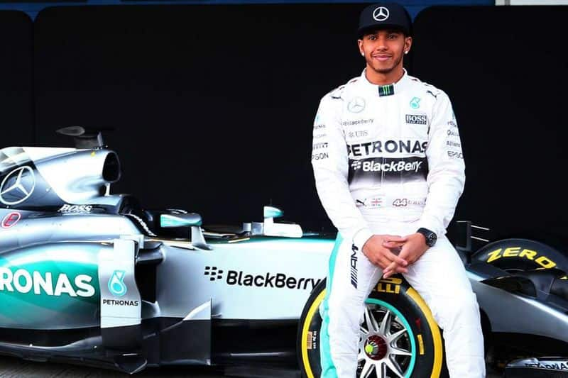 Russell to team up with Hamilton F1 next season