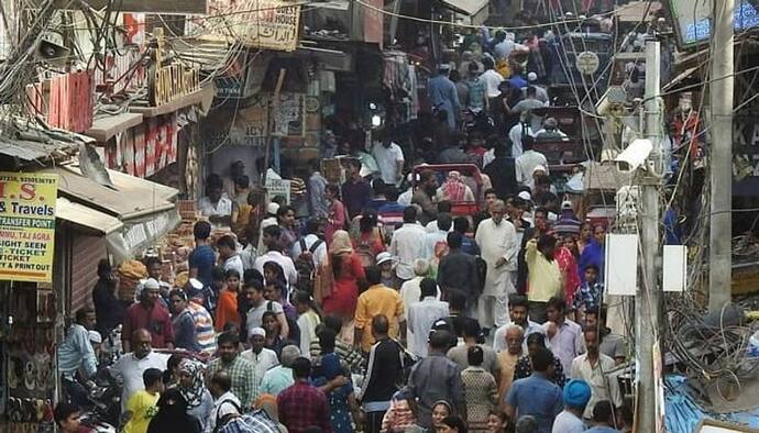 বন্ধ করা হতে পারে বাজার, করোনা মহামারি রুখতে আবারও কঠোর হচ্ছে দিল্লি প্রশাসন