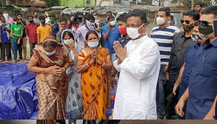 ছট পুজোর জন্য কৃত্রিম জলাশয় দেখতে শহরে ফিরহাদ, থাকছে বায়ো টয়লেট-চেঞ্জিং রুমের ব্যবস্থা