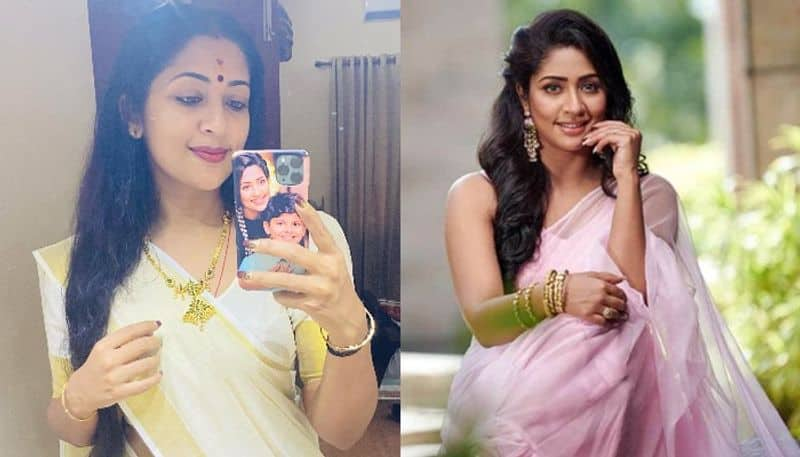 navya nair saree beautiful photos