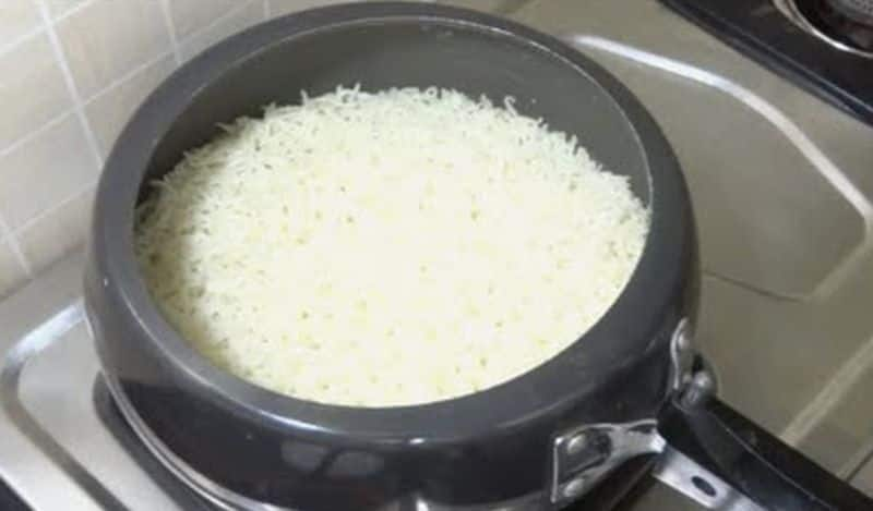 Benefits of Cooking rice in pressure cooker ram 