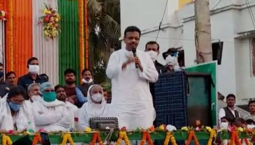 Firhad Hakim resigns from Kolkata Municipality Corporation Board