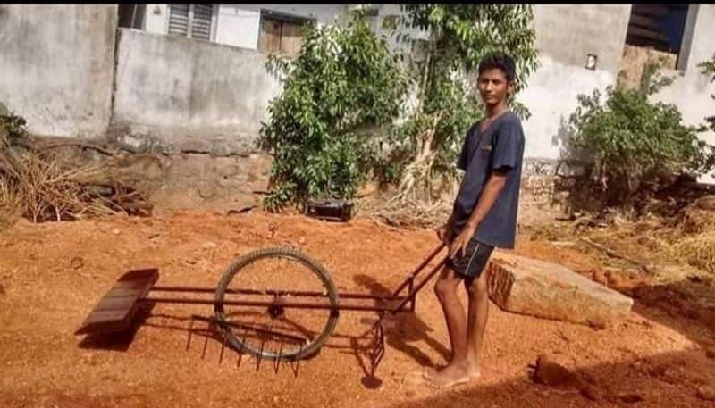 son of farmer 17 year old boy innovate tool to help in field