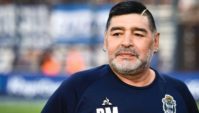 argentinian football legend diego maradona died