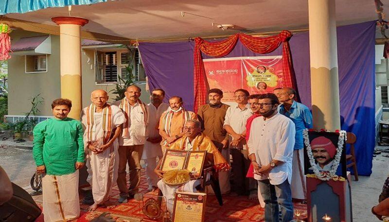 kala kadamba art centre kalinga navada award to Govind Urala Yakshagana mah