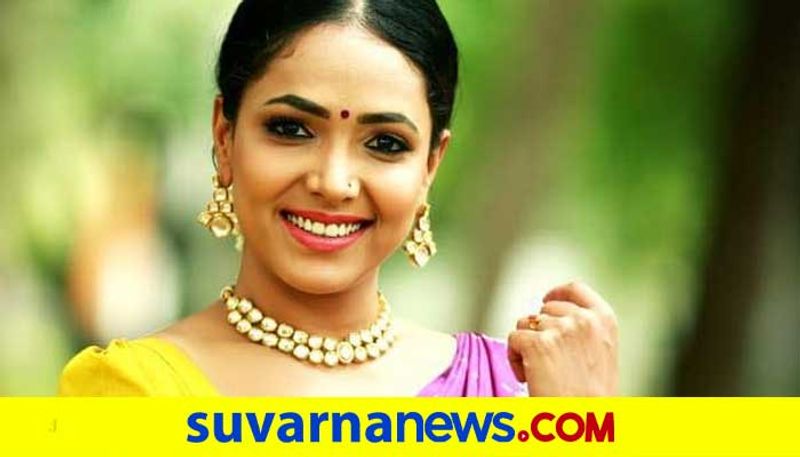 Serial artist Anupama Gowda not busy in serial and cinema