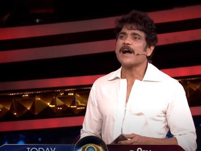 <p>మొదట నాగ్‌ ఎంట్రీ ఇవ్వడంతోనే అలరించారు. అయితే ఇంటి సభ్యులు నాగార్జున కోసం స్పెషల్‌గా డాన్స్‌ చేసి చూపించారు. ఇందులో అభిజిత్‌ కూడా డాన్స్ చేయడం విశేషం.&nbsp;ఈ విషయాన్ని నాగ్‌ ప్రత్యేకంగా ప్రస్తావించాడు.&nbsp;</p>
