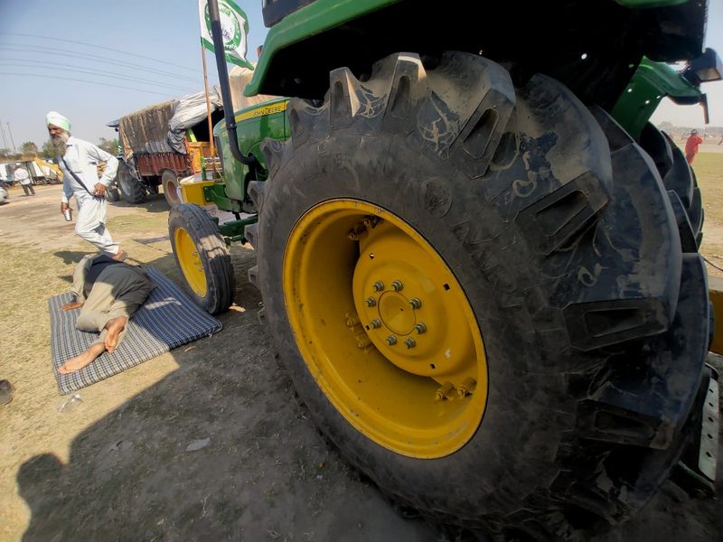 Farmers Protest 55 year old dies Union Blames Haryana Govt crackdown mah