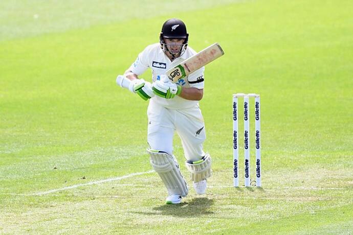 IND vs NZ 1st Test Day 3: अंपायर से उलझे अश्विन, भारत को 'भारी' पड़ी उनकी चतुराई