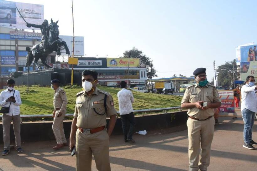 Karnataka Bandh : నేడే కర్ణాటక బంద్.. విద్యాసంస్థలపై ఎఫెక్ట్.. పోలీసుల ముందస్తు జాగ్రత్తలు