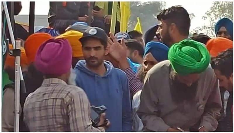 Boxer Vijender Singh joins protesting farmers, says will return Rajiv Gandhi Khel Ratna