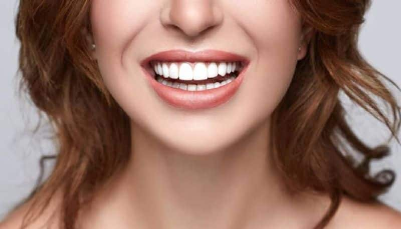 Ultimate tips get natural looking white teeth