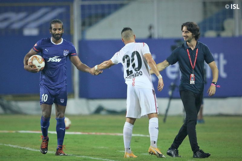 ISL Football NorthEast and Bengaluru share the points after a thrilling draw ckm