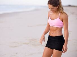 V ups to Russain twist: 5 effective exercises at home for stronger core