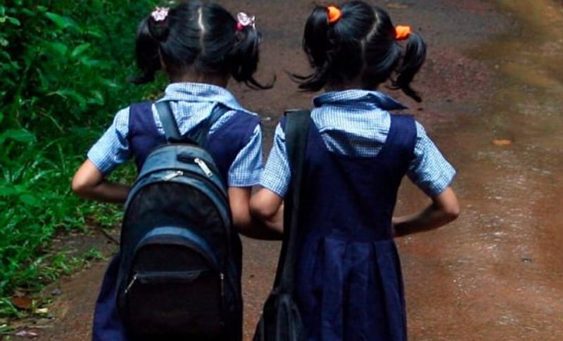 Girl Students Faces Problems due to Ragging at Naregal in Gadag grg