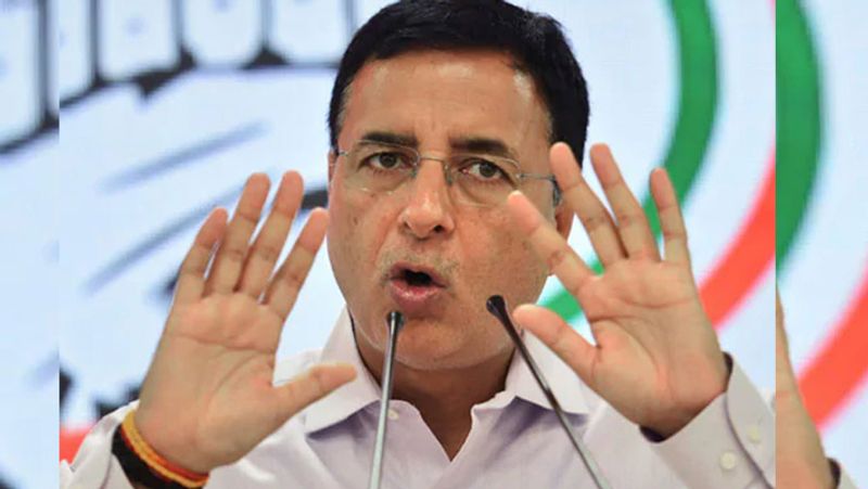 Siddaramaiah has not insulted Lingayats Says Randeep Singh Surjewala gvd