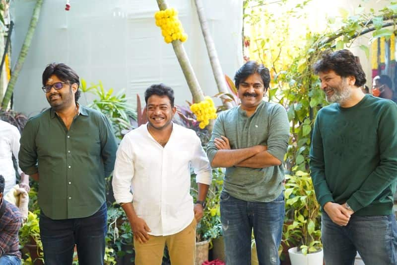 Pawan dates for Ayyappanum remake jsp