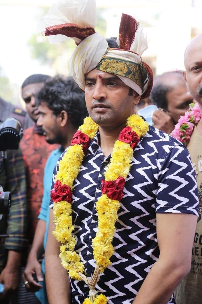 Actor Santhanam  act as hero in Telugu  movie