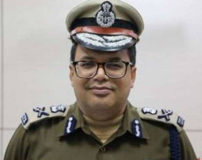 पुलिस कमिश्नर डीके ठाकुर को मिली गोली मारने की धमकी, दिल्ली में मिली कॉल करने वाली की लोकेशन