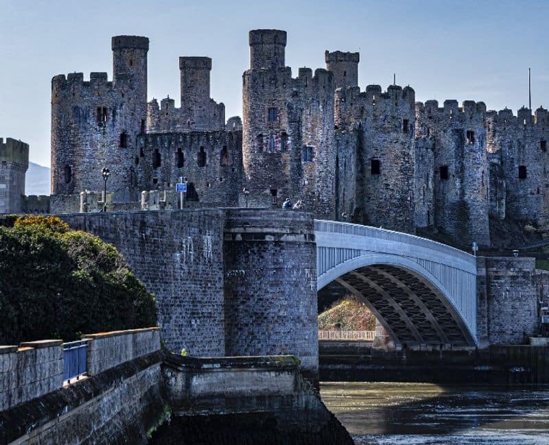 london walk travelogue by Nidheesh Nandanam Conwy castle