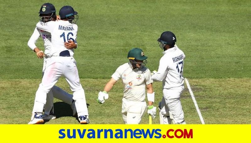 Boxing Day Test Jasprit Bumrah picks 4 wicket as a result Australia all out at 195 in 1st Innings against India kvn