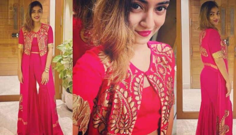 nazriya nazim in pink dress