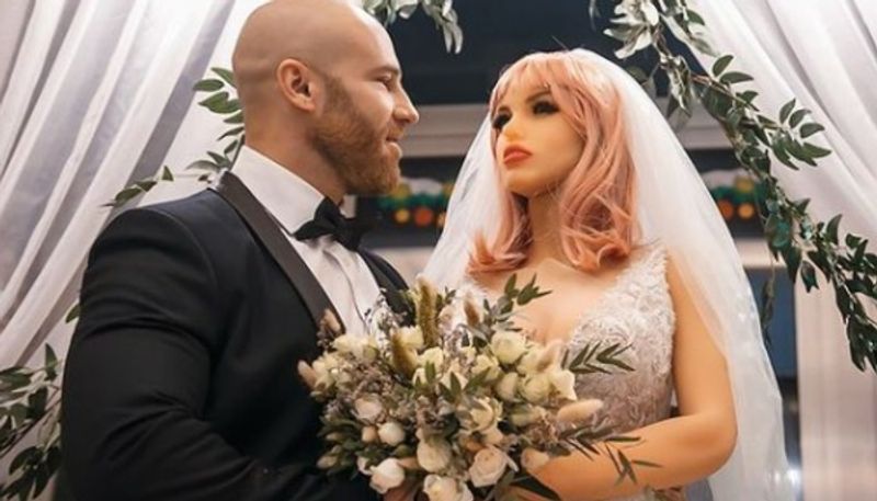 man who married sex doll again in controversy