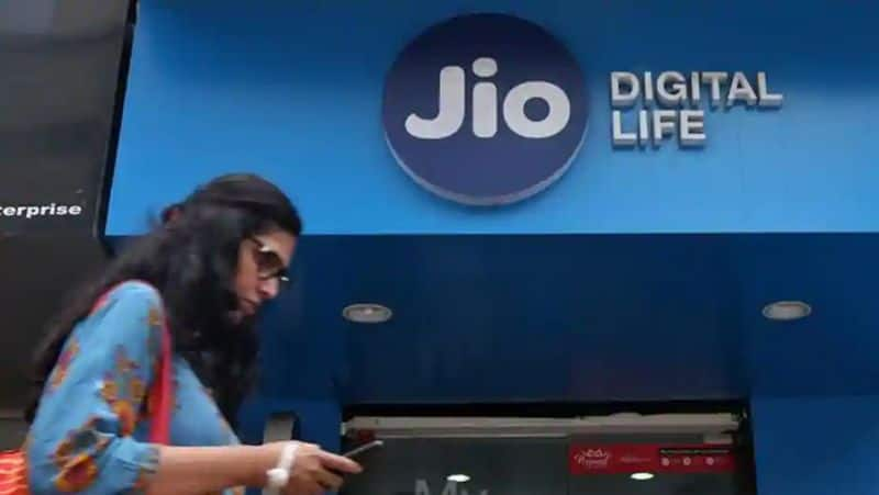 All calls from Jio to other networks in India to be free from Jan 1 mah