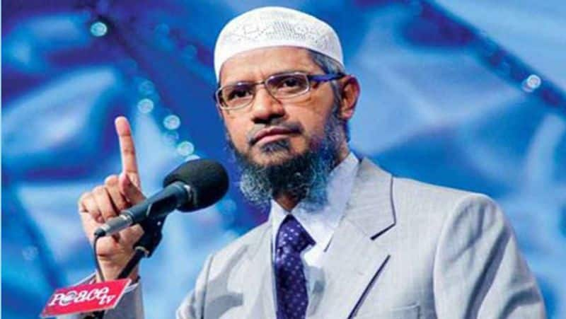 FIFA World Cup 2022 controversy Zakir Naik, an Indian exile, is invited by Qatar to deliver Islamic sermons 