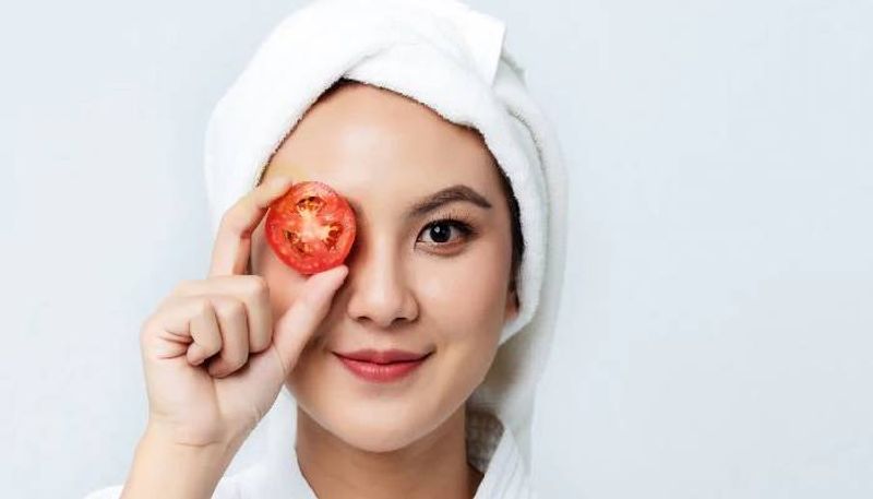 tomato face packs for your clear skin