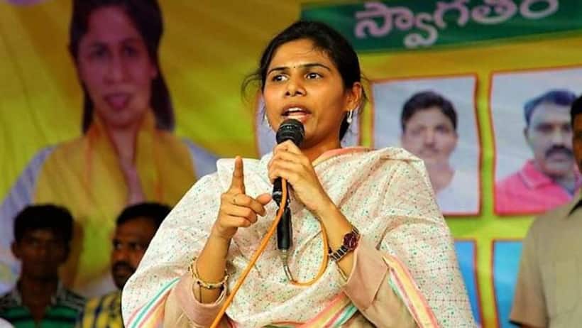 చర్చకు పిలిస్తే పోలీసులను పంపుతావా.. ఇంత అహంకారమా : ఎమ్మెల్యే శిల్పా రవిపై అఖిలప్రియ ఆగ్రహం