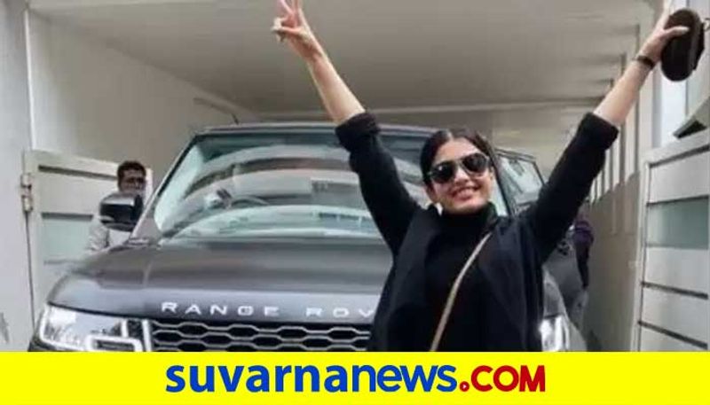 rashmika mandanna looks super happy with her new luxury range rover car vcs