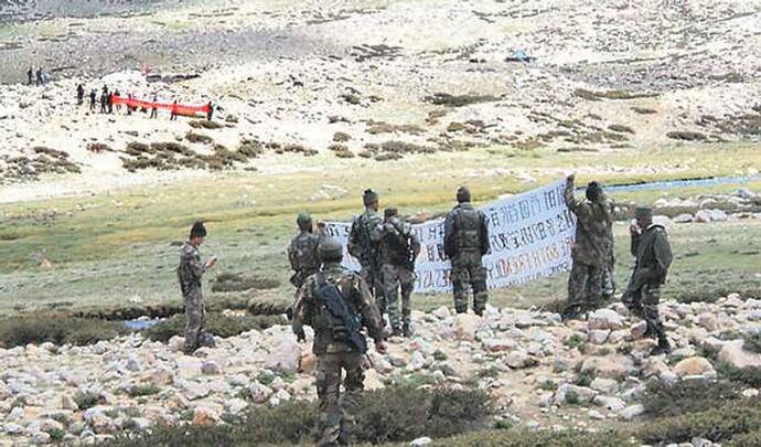 लद्दाख: भारतीय फौज ने दबोचा चीनी सैनिक, भारत की सीमा में घूम रहा था सोल्जर