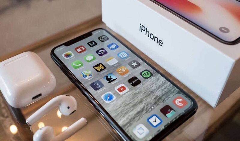 apple to replace these iphone 11 series models users battery for free of cost