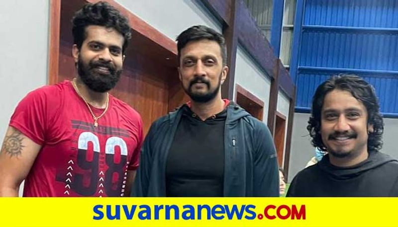 Road Accident  Kiccha Sudeep Helps Kannada Actor Sanchari Vijay mah