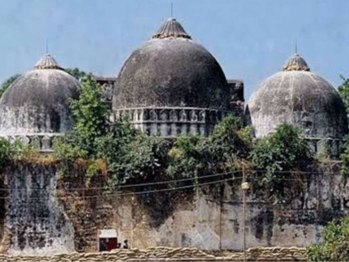 विवादित ढांचा गिराने के मामले में एक बार फिर होगी सुनवाई, याचिकाकर्ता ने कहा- जो बरी हुए, वे उसके हकदार नहीं'