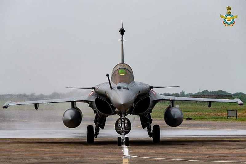 French media claims Rafale scandal, Congress seeks PM's response on million-Euro payoff-vpn