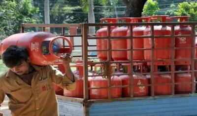 इस तरह Paytm से करेंगे बुकिंग तो Free में मिलेगा Gas Cylinder, तुरंत बच जाएंगे आपके 700 रुपए