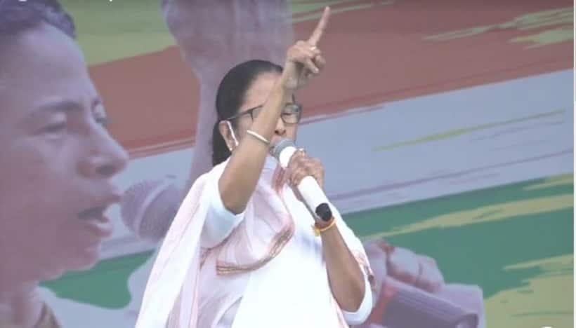 Don't try to intimidate us with jail, we are not afraid of anyone: Mamata Banerjee