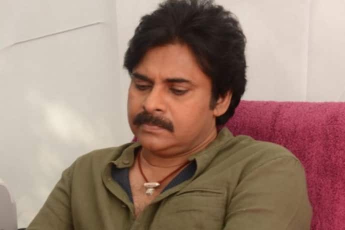 ప్రస్తుతం పవన్‌ `వకీల్‌సాబ్‌`ని పూర్తి చేసుకుని `అయ్యప్పనుమ్‌ కోషియుమ్‌` రీమేక్‌లో నటిస్తున్నారు. ఈ సినిమాకి సాగర్‌ కె చంద్ర దర్శకత్వం వహిస్తున్నారు. ఇటీవలే పవన్‌ షూటింగ్‌లో పాల్గొనగా,   నిన్న(గురువారం)రానా షూటింగ్‌లో జాయిన్‌ అయ్యారు.