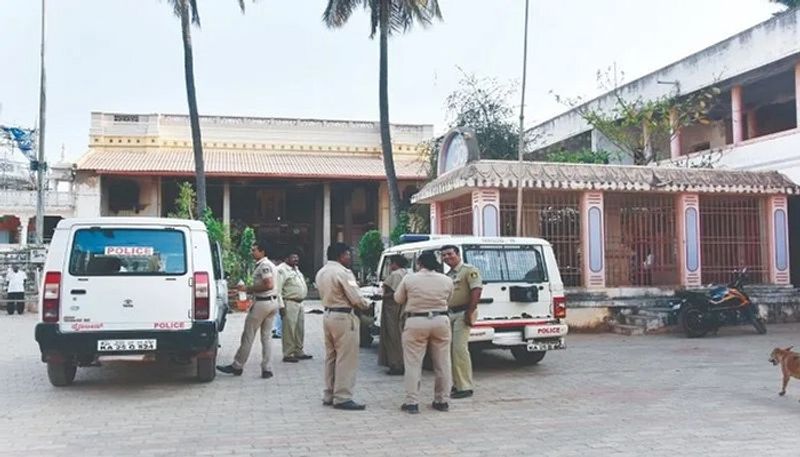 Veerashaiva Mahasabha Lingayat Talks Over Murusavira Matha grg