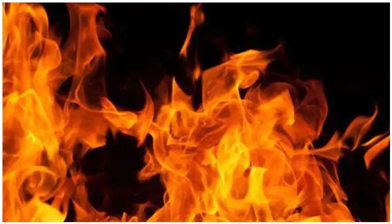 Miscreants Fire on Anjaneya Temple in Nelamangala grg