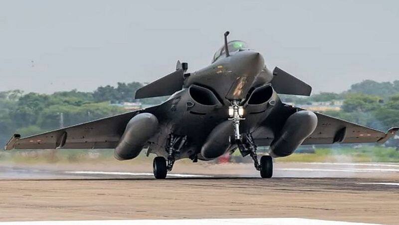 Induction of Rafale aircraft into Indian Air Force by 2022: IAF chief-dnm