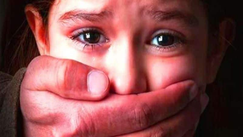 man molested 5 years old daughter in guntur 