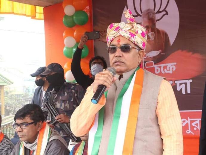 BJPতে আসছেন কি  শিশির-দিব্য়েন্দু, মোদী সফরের দিনেই মুখ খুললেন দিলীপ